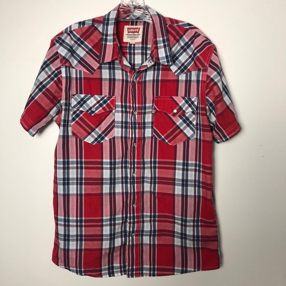 Levis Short Sleeve Button Down Shirt